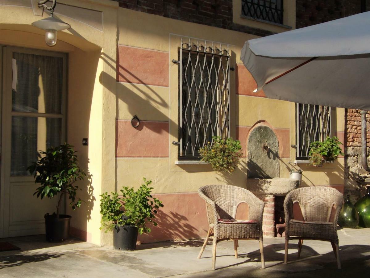 Hazelnut Valley Guarene Exterior photo
